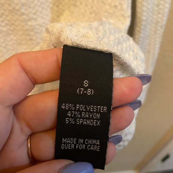 Kids waffle knit sweater with tie accent - Picture 5 of 5